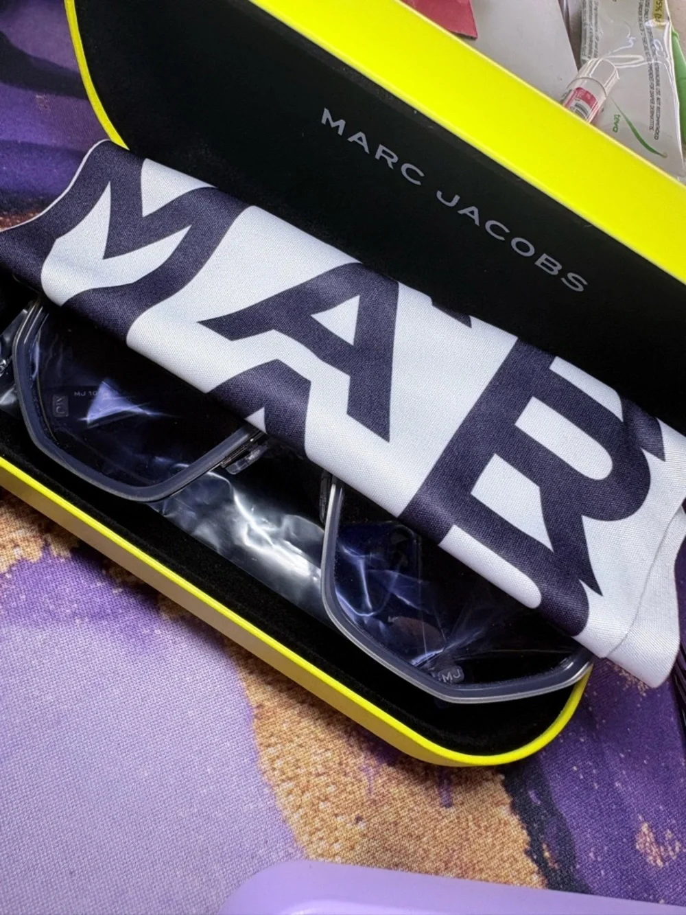 MARC JACOBS Oversized Hexagon Sunglasses in Black and Silver
